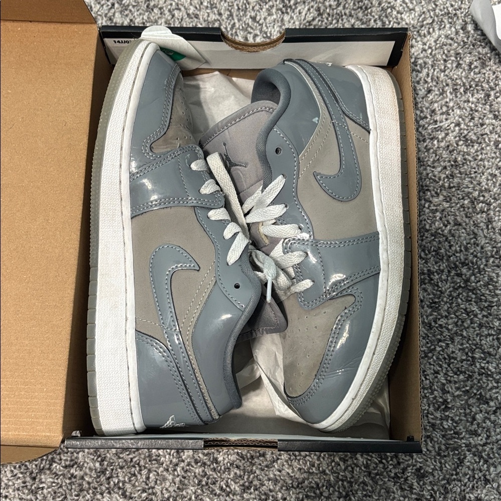 GUC Air Jordan 1 Low SE 4Y - Picture 3 of 15